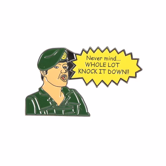 Produits de promotion promotionnels de mode en gros Cadeaux d'artisanat en métal Article personnalisé Badges en métal en émail dur doux Épinglettes Emblème Usine